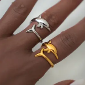 Wholesale PVD Coated Real Gold Plated 18K Gold Dolphin 304 Stainless Steel Cute Vacation Beach Waterproof Non Tarnish Rings