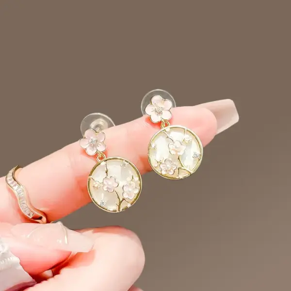Wholesale 1 Pair Casual Elegant Sweet Round Flower Inlay Alloy Rhinestones Pearl Drop Earrings