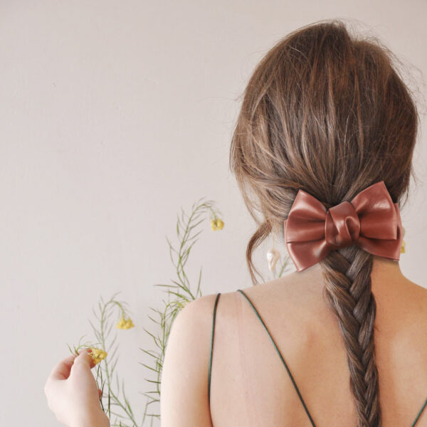 Wholesale Leather bow hair accessories hairpin girls' hairpin