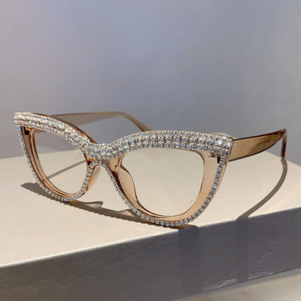 Wholesale Trendy retro street punk sunshade sunglasses women's personalized diamond sunglasses ins