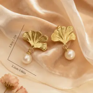 Gold Pearl Earrings12