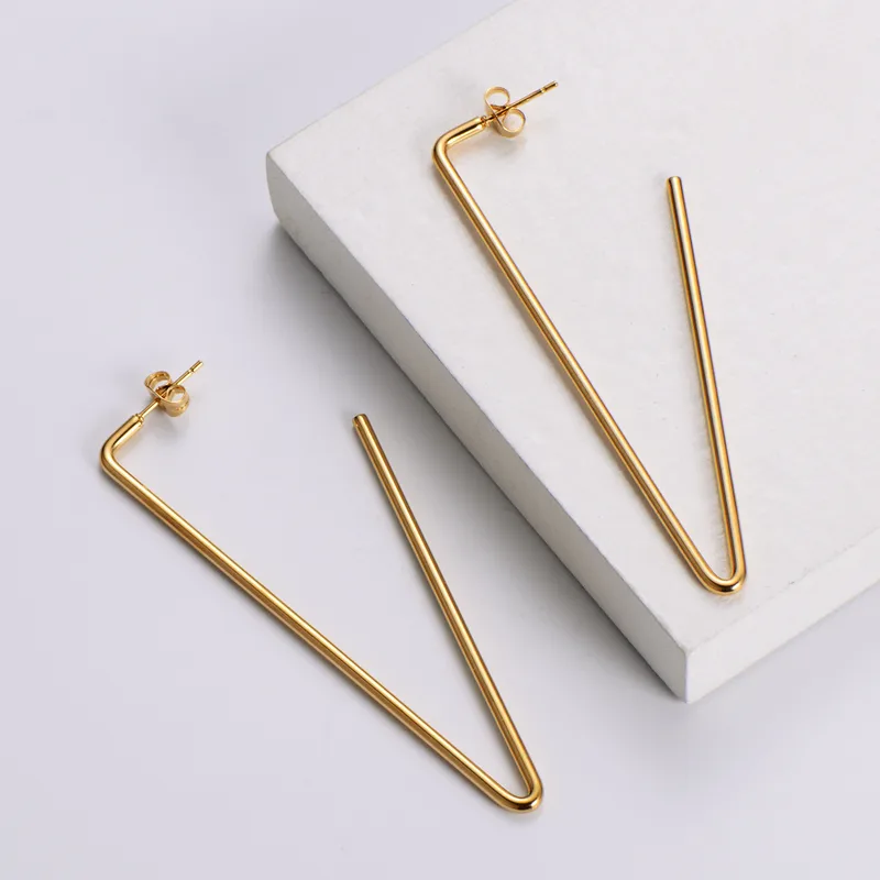 Wholesale PVD Coated 18K Gold Plated U Shape Stainless Steel Simple Style Waterproof Non Tarnish Earrings