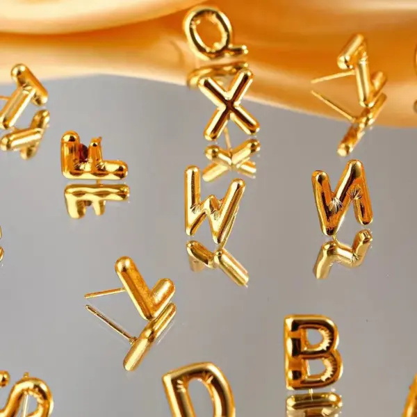 304 Stainless Steel Letter Electroplating Golden Plated Classical Vintage Style Simple Style Ear Studs