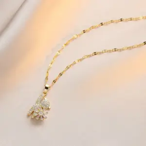 X0090 Full Diamond Rotating Bear Necklace