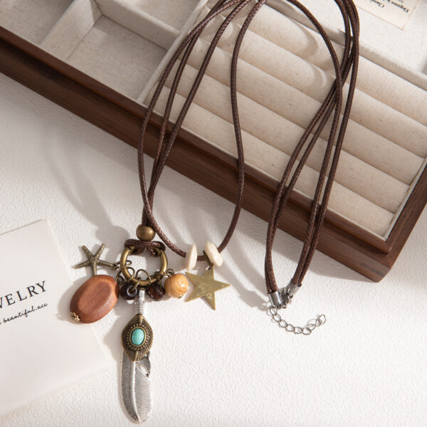 Wholesale Zen Ethnic Style Long Star Beaded Feather Necklace Retro Bohemian Style All-match Woolen Chain for Women