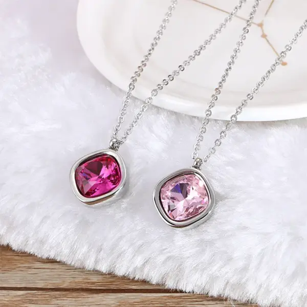Wholesale Jewelry Formal Simple Style Geometric 304 Stainless Steel Zircon Inlay Pendant Necklace