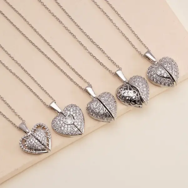 Wholesale Jewelry Glam Sexy Heart Shape 304 Stainless Steel Copper Pendant Necklace