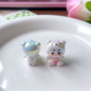 White (school bag bear)