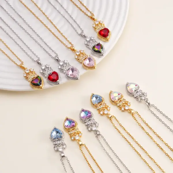 Wholesale Jewelry Vintage Style Classic Style Heart Shape Titanium Steel Copper Zircon Plating Pendant Necklace