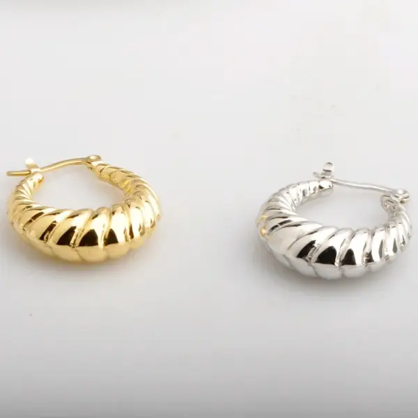 PVD Coated Real Gold Plated Stripe Stainless Steel Simple Style Waterproof Non Tarnish Earrings