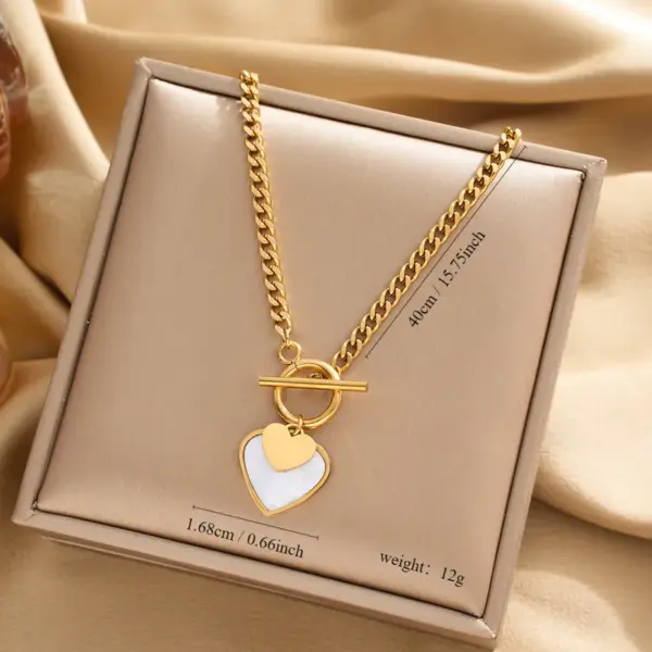 Wholesale 304 Stainless Steel 18K Gold Plated Modern Style Simple Style Round Star Heart Shape Pendant Necklace