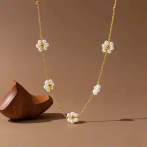 X0603-Pearl Five Flowers-Necklace- Gold