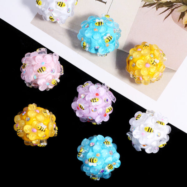 Wholesale Soft Pottery Bees Beads Can Wear Straight Hole Beads Beads DIY Mobile Phone Chain Key Chain Bag Chain Jewelry Accessories