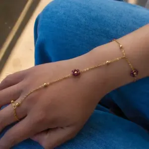Purple Flowers / 18k