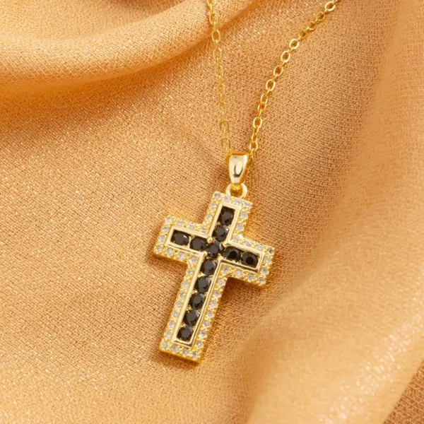 18K Gold Plated Real Gold Plated Cross Titanium Steel Hip-Hop Waterproof Non Tarnish Titanium Steel