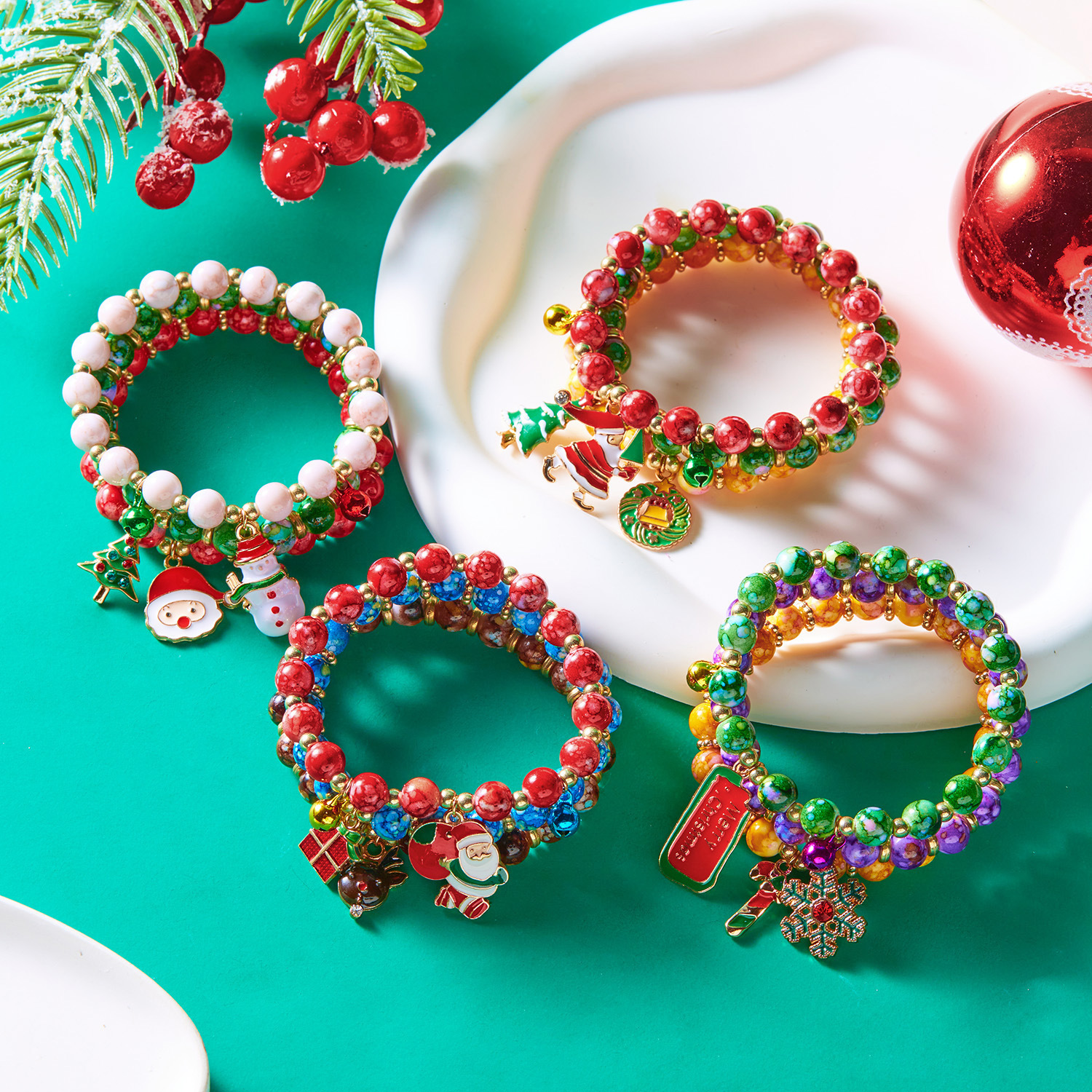 Wholesale Europe and the United States cross-border new bracelet three Christmas Christmas tree old snowman beaded combination bracelet women wholesal