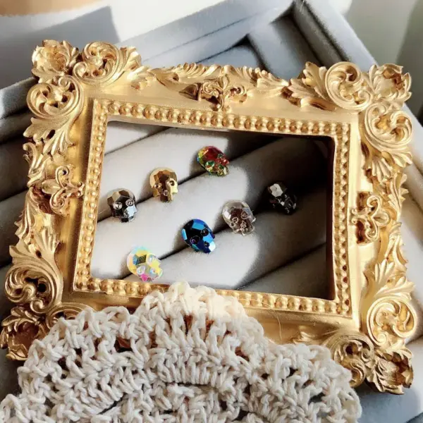 Wholesale 1 Piece Halloween Retro Skull Titanium Steel Rhinestones Ear Studs