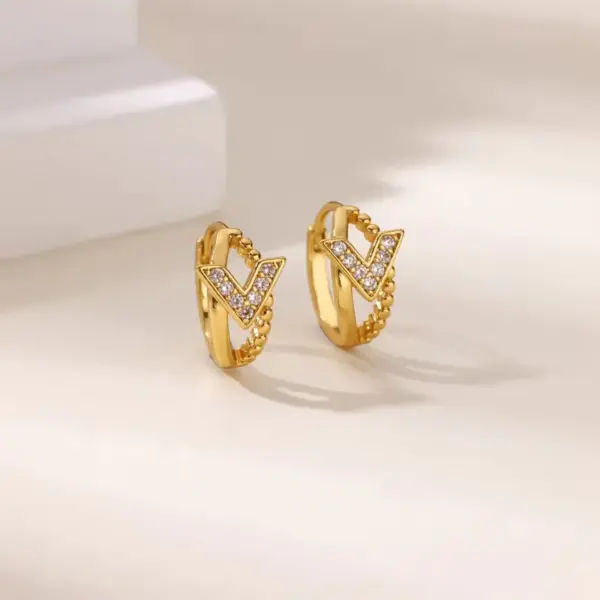 Copper Geometric PVD Coated Zircon White Gold Plated IG Style Elegant Vintage Style Hoop Earrings Drop Earrings