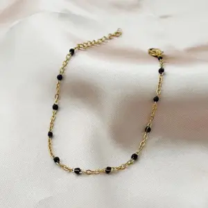 Gold / Black