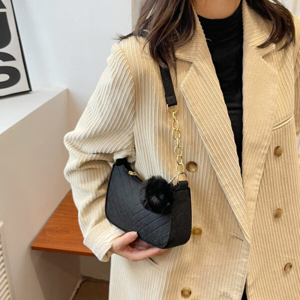 Wholesale Casual fur ball women's bag retro crossbody bag shoulder small square bag
