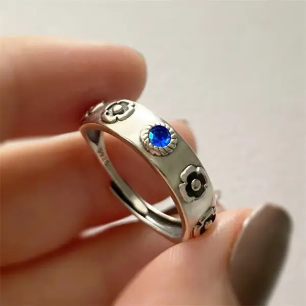 Wholesale Jewelry Simple Style Round Flower Copper Rhinestones Metal Inlay Rings
