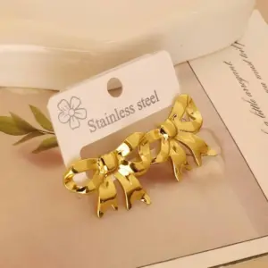 Gold Earrings052 / 18k