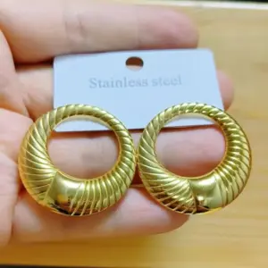 Gold Earrings058 / 18k