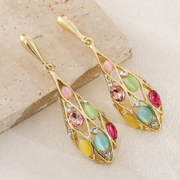 oly-41d8896f57f718b741dcf17e21e7fed8 Wholesale Vintage Court Style Long Geometric Earrings Light Luxury High-end Sense Diamond-encrusted Cat's Eye Earrings High Quality Silver Pin Earrings