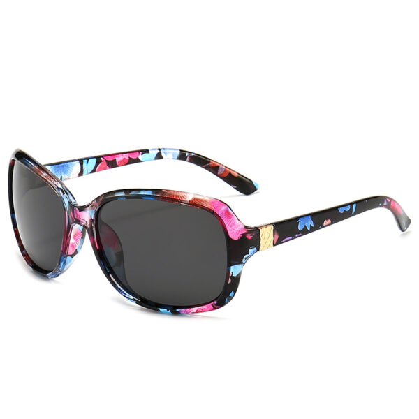 oly-4216d91be28416897da1120168804fdd Wholesale larized Sunglasses Fashion Sunglasses for Women Retro Trendy Exrt Classic Glasses Frame Wholesale 8158 Myopia