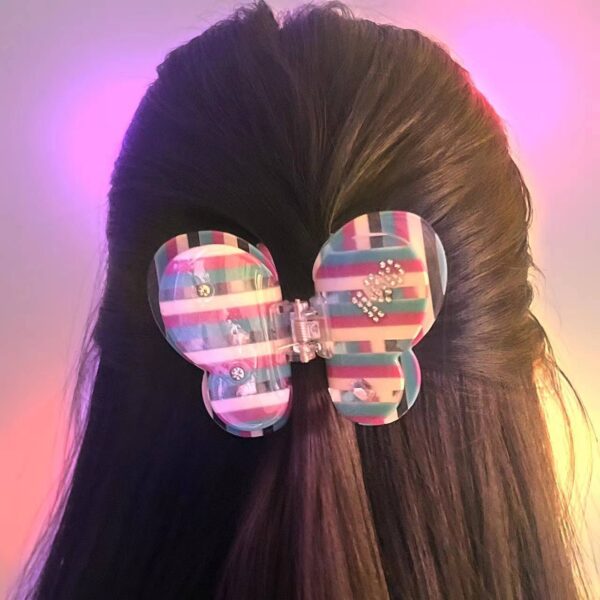 Wholesale New Red Book Same Style Acetic Acid Rhinestone Hairpin Advanced Sense Butterfly Clip Korean Style Personality Temperament Girl Shark Clip