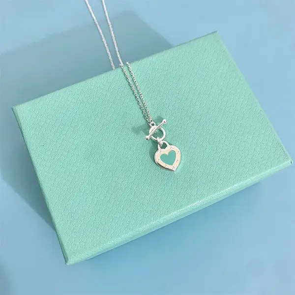 Vacuum Plating Real Gold Plated Heart Shape 304 Stainless Steel IG Style Casual Vintage Style Waterproof Non Tarnish Titanium Steel Pendant Necklace