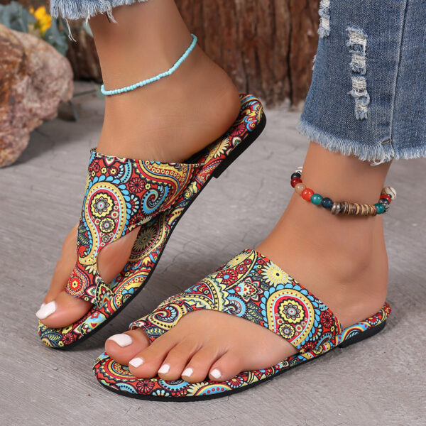 oly-427779210d234e6286d579c90c8674b5 Wholesale plus size ethnic style flat toe slippers summer breathable printed Roman style slippers
