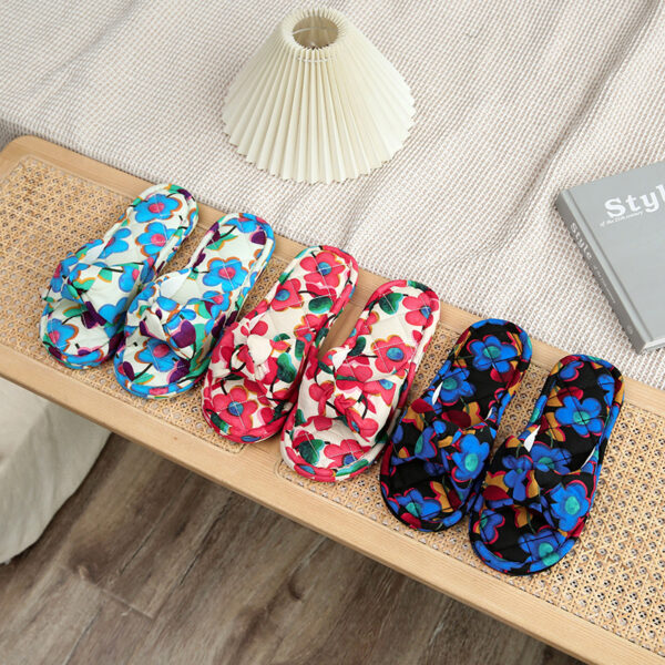 Wholesale Early Spring New Fabric Classy Bow Cloth Slippers Indoor Home Non-slip K-style Spring and Summer Four-season Slippers for Women