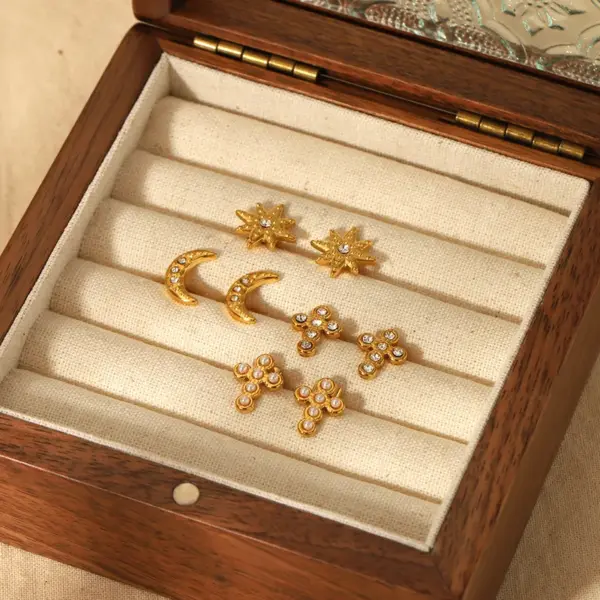 Wholesale PVD Coated Real Gold Plated 18K Gold Cross Moon 304 Stainless Steel Simple Style Waterproof Non Tarnish Ear Studs