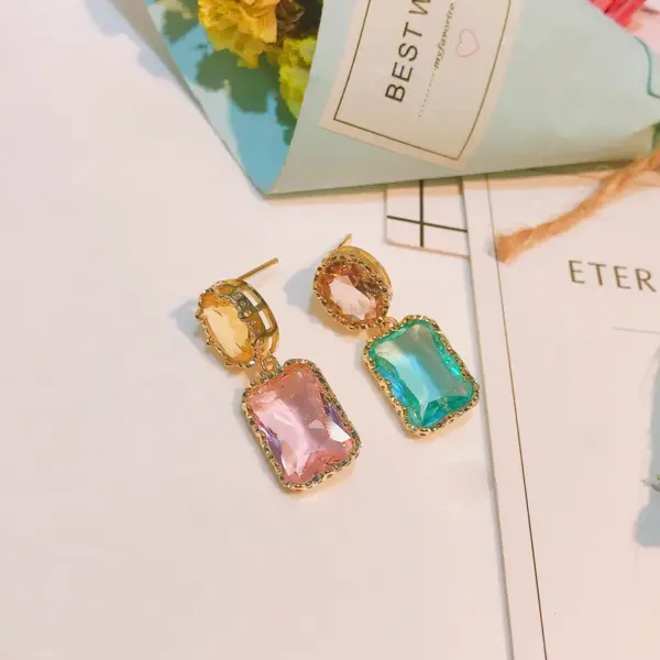 Wholesale European And American Baroque Earrings Designer Color Copper Earrings