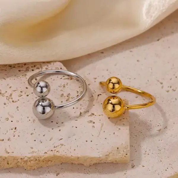 Wholesale PVD Coated Real Gold Plated Solid Color 304 Stainless Steel Vacation Simple Style Waterproof Non Tarnish Open Rings
