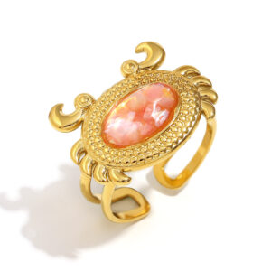 Crab dripping oil and crushed shellfish open ring-gold red