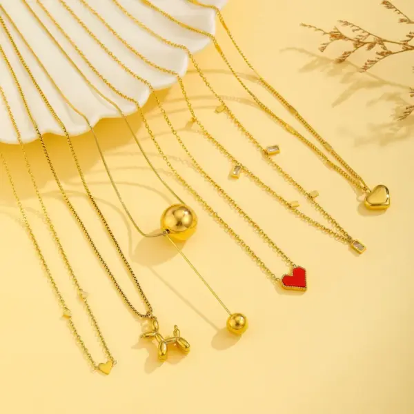 PVD Coated Real Gold Plated 18K Gold Dog Heart Shape Titanium Steel Vintage Style Waterproof Non Tarnish 304 Stainless Steel Pendant Necklace