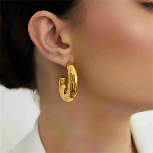 Wholesale 304 Stainless Steel C Shape PVD Coated Real Gold Plated 18K Gold Simple Style Waterproof Non Tarnish Ear Studs