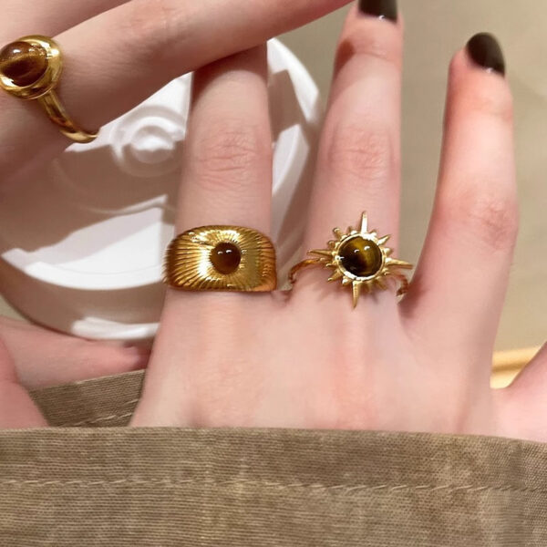 Wholesale Golden Sun Flower Tiger Eye Ring Women's 2024 New High-grade Sense Ring Niche Design Unique Ring
