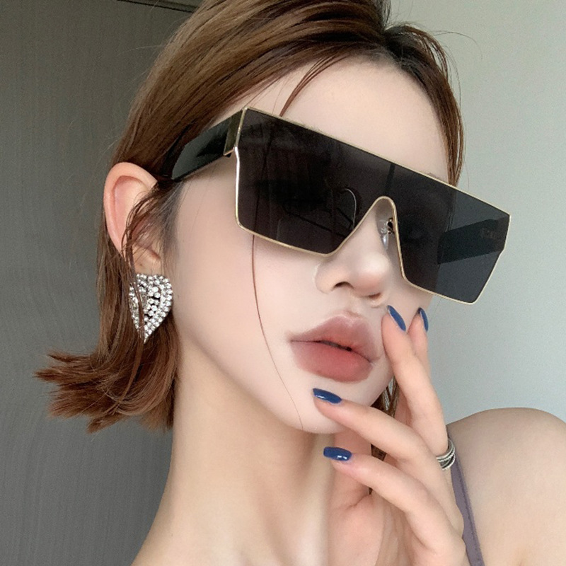 Wholesale Square Large-frame Sunglasses 2024 New Bar Shade Sunglasses Women's Trendy High-end Sunglasses