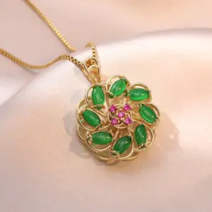 X2537 Apple Green Rotating Necklace