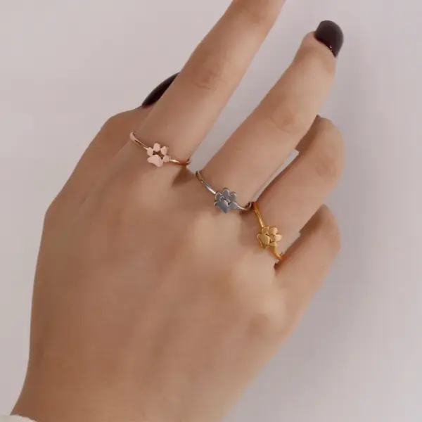 Wholesale 304 Stainless Steel Paw Print PVD Coated 18K Real Gold Plated Waterproof Non Tarnish