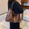 oly-4353c487594549476599fa008ec1a1fe Wholesale Tote Bag Women's Bag Autumn and Winter Japanese/Korean Large Capacity Soft Leather Shoulder Bag Retro Casual rtable Bucket Bag