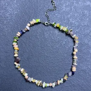 Colorful Stone (Different Colors for Each Batch) / Necklace