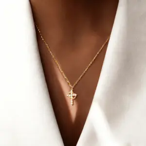 Wholesale New Fashion Vacuum Electroplated 18K Real Gold Gold Silver Micro Pave Zircon Cross Crown Pendant 201 Stainless Steel Chain Women's Necklace
