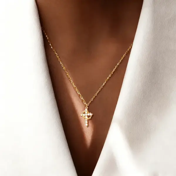 Wholesale New Fashion Vacuum Electroplated 18K Real Gold Gold Silver Micro Pave Zircon Cross Crown Pendant 201 Stainless Steel Chain Women's Necklace