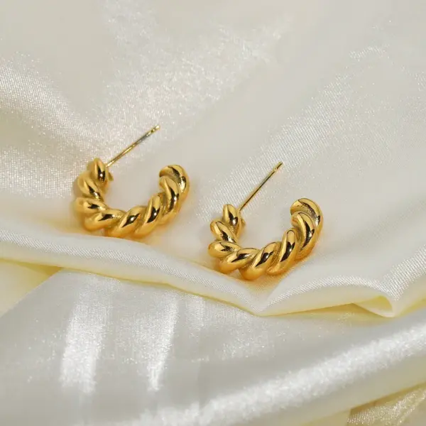 Wholesale Plating 316 Stainless Steel PVD Coated Earrings
