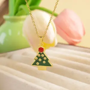 Xl2797 Christmas Green Pine Tree Necklace / Gold