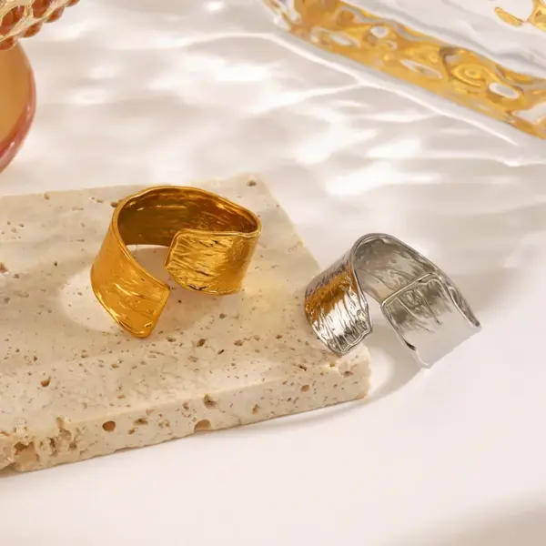 Wholesale Ion Plating (IP) 18K Gold Plated Geometric 304 Stainless Steel Vintage Style Commute Waterproof Non Tarnish Open Rings